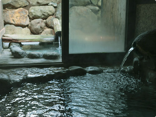 Jinbei san-kyodai private bath